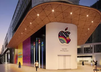 Apple retail store